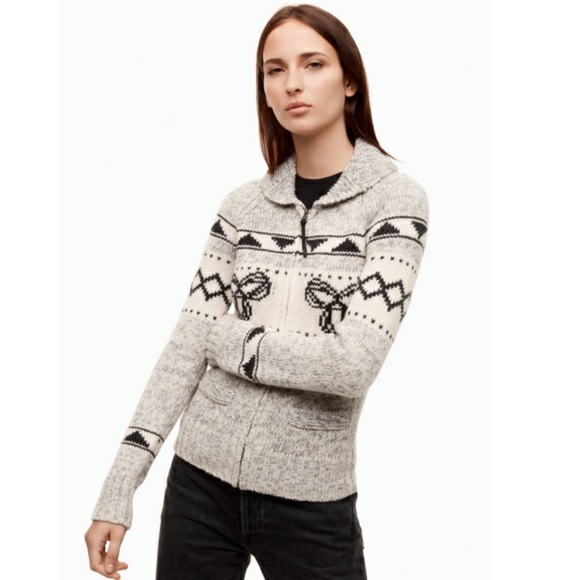 Aritzia TNA Sea to Sky Lambswool Sweater - Picture 5 of 5